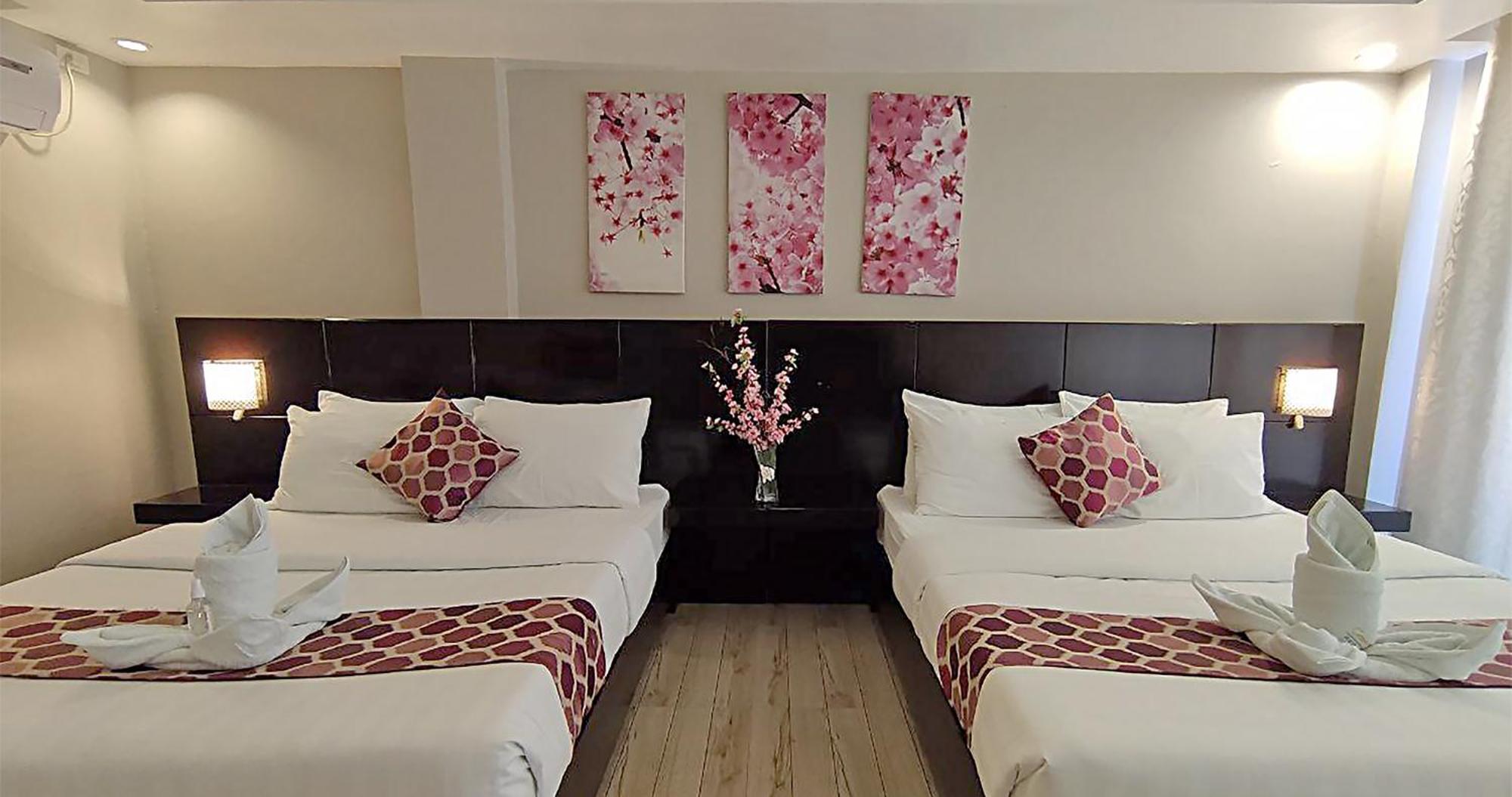 Casa Almarenzo Bed & Breakfast Bolinao Dış mekan fotoğraf