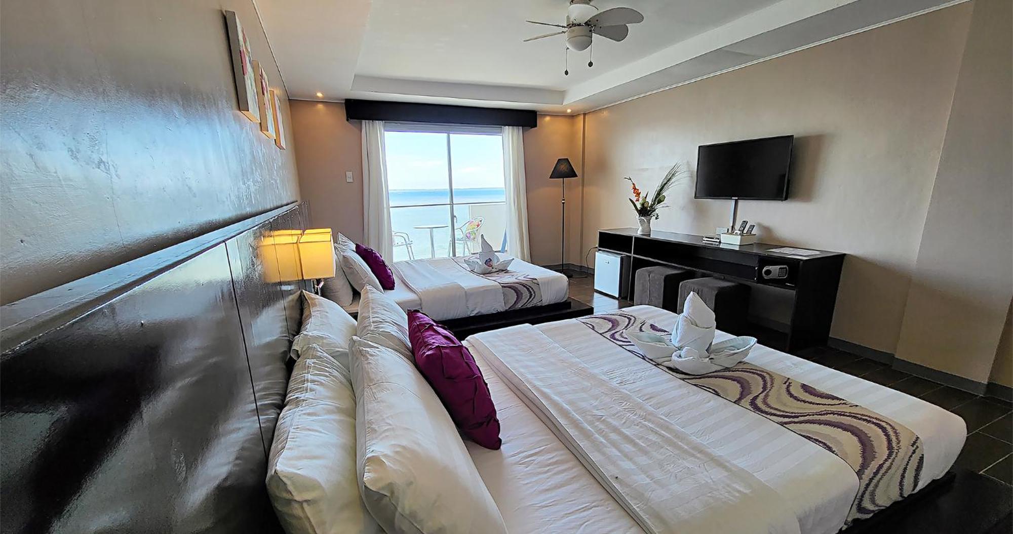 Casa Almarenzo Bed & Breakfast Bolinao Dış mekan fotoğraf