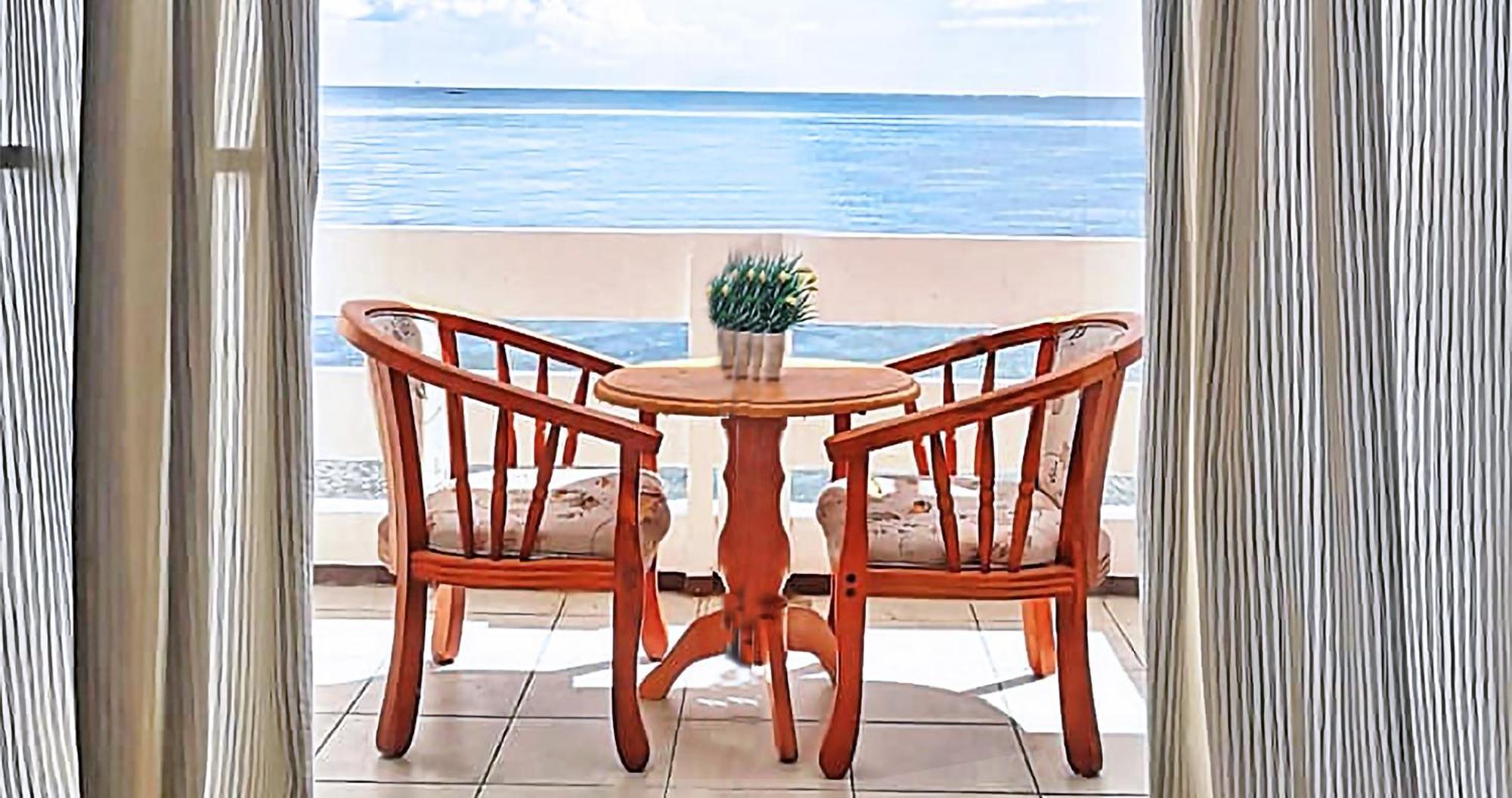 Casa Almarenzo Bed & Breakfast Bolinao Dış mekan fotoğraf