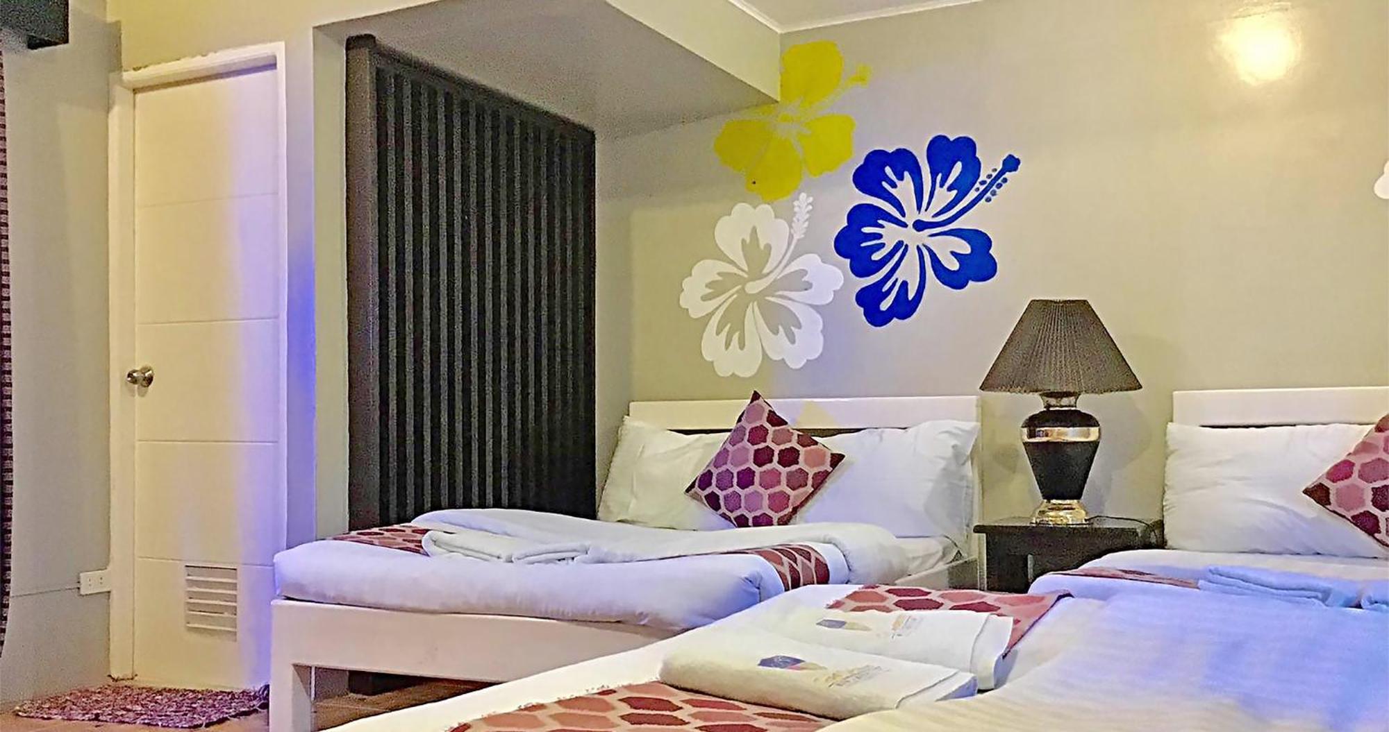 Casa Almarenzo Bed & Breakfast Bolinao Dış mekan fotoğraf