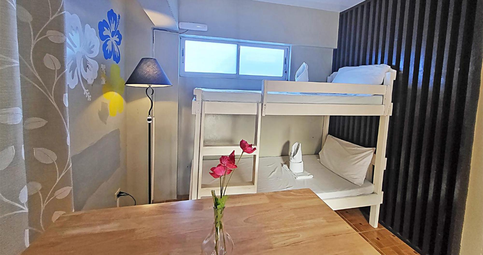 Casa Almarenzo Bed & Breakfast Bolinao Dış mekan fotoğraf