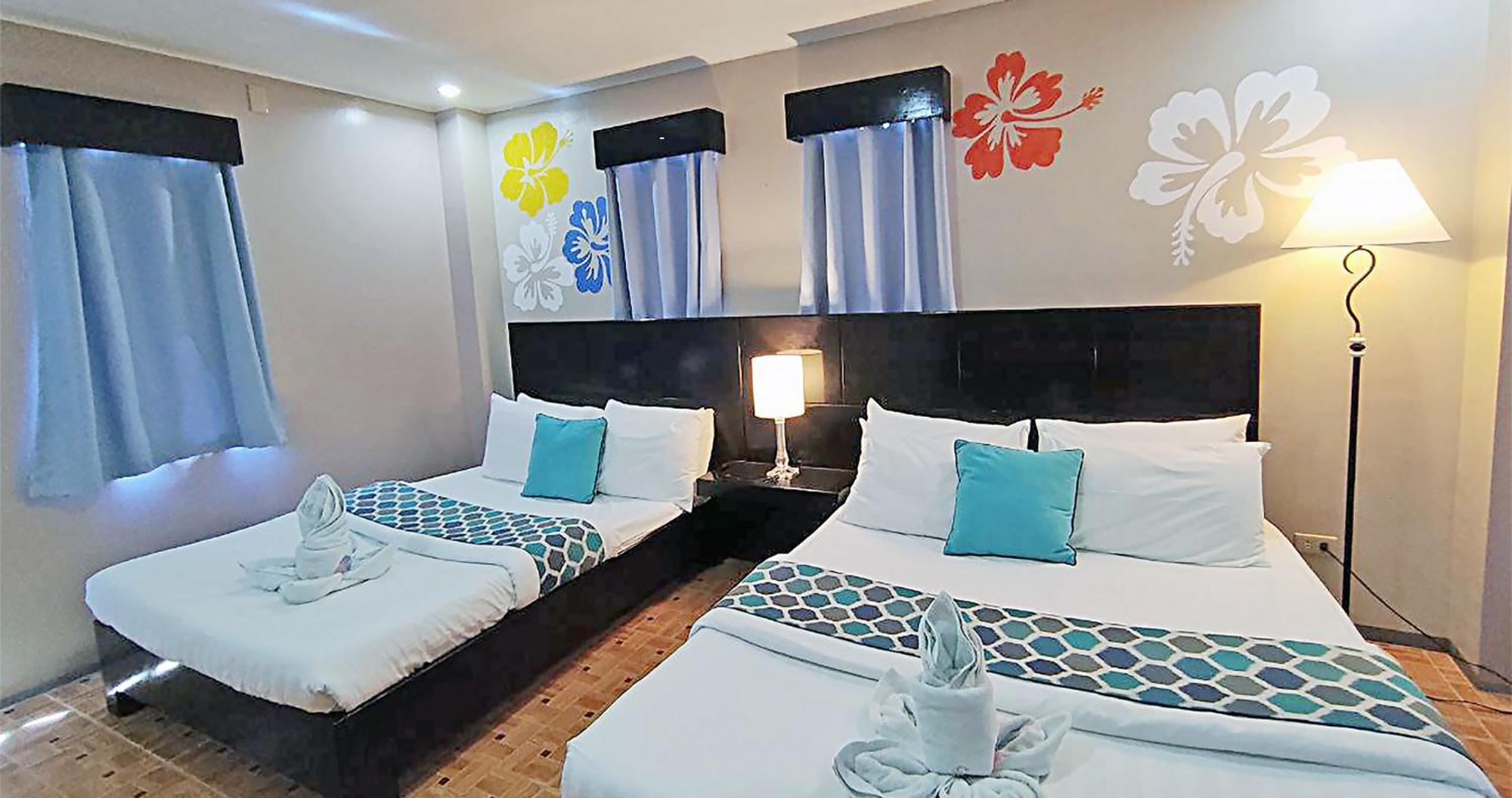 Casa Almarenzo Bed & Breakfast Bolinao Dış mekan fotoğraf